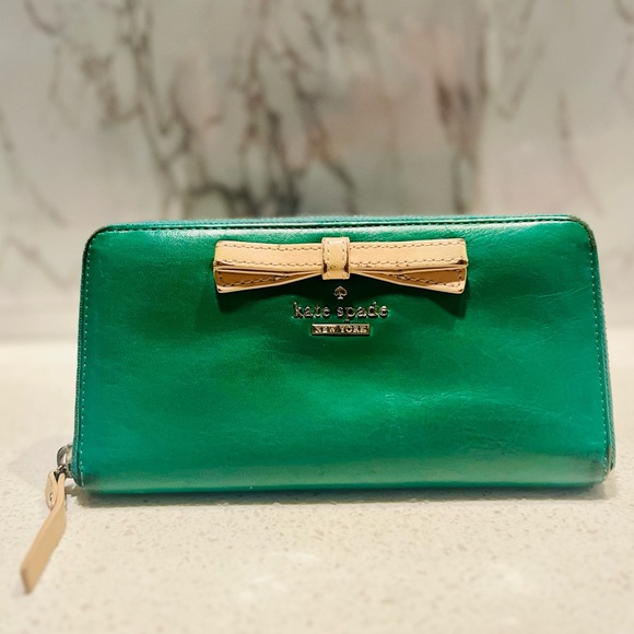 Kate Spade Teal Wallet with Tan Bow - Picture 1 of 11
